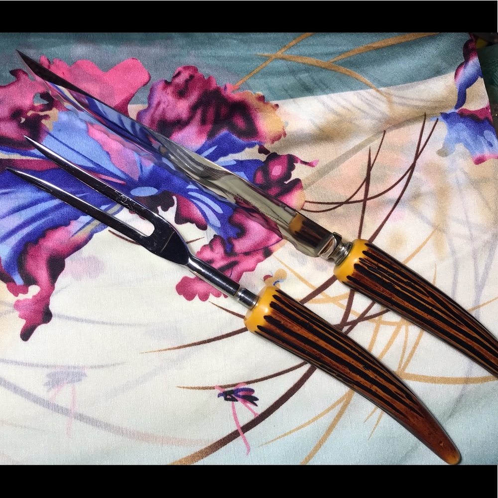 Vintage Bakelite Carving set